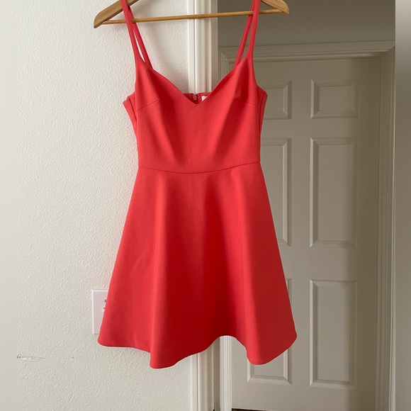 Coral Fun, flirty Alice and Olivia dress - Picture 2 of 6